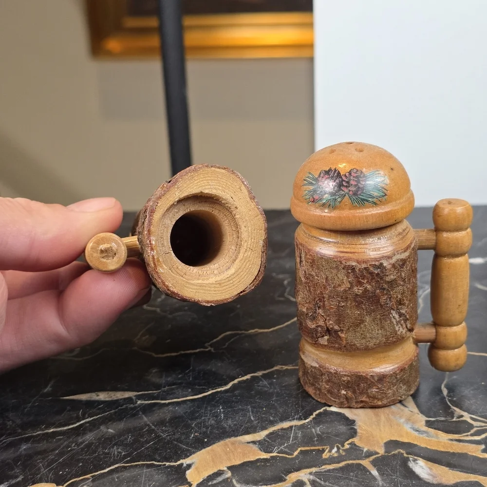 Vintage Wooden Bark Salt Pepper Shakers Mug Stein Japan - Picture 5 of 12